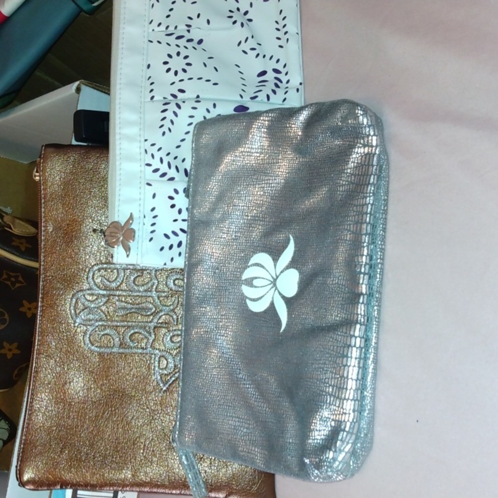 Women's lot of 3 cosmetic bags Alcan packaging beauty bag